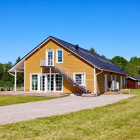 Sports House In Puehali Hea Elu Center Vakantiehuis *