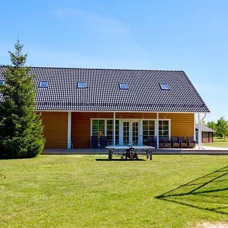 Sports House In Puehali Hea Elu Center * Pihali